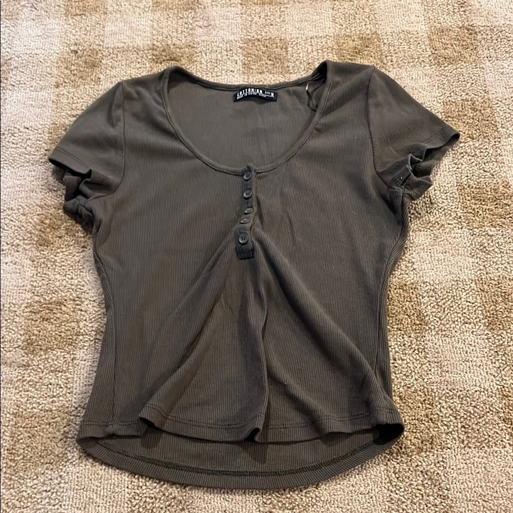 Cotton On Olive green tee